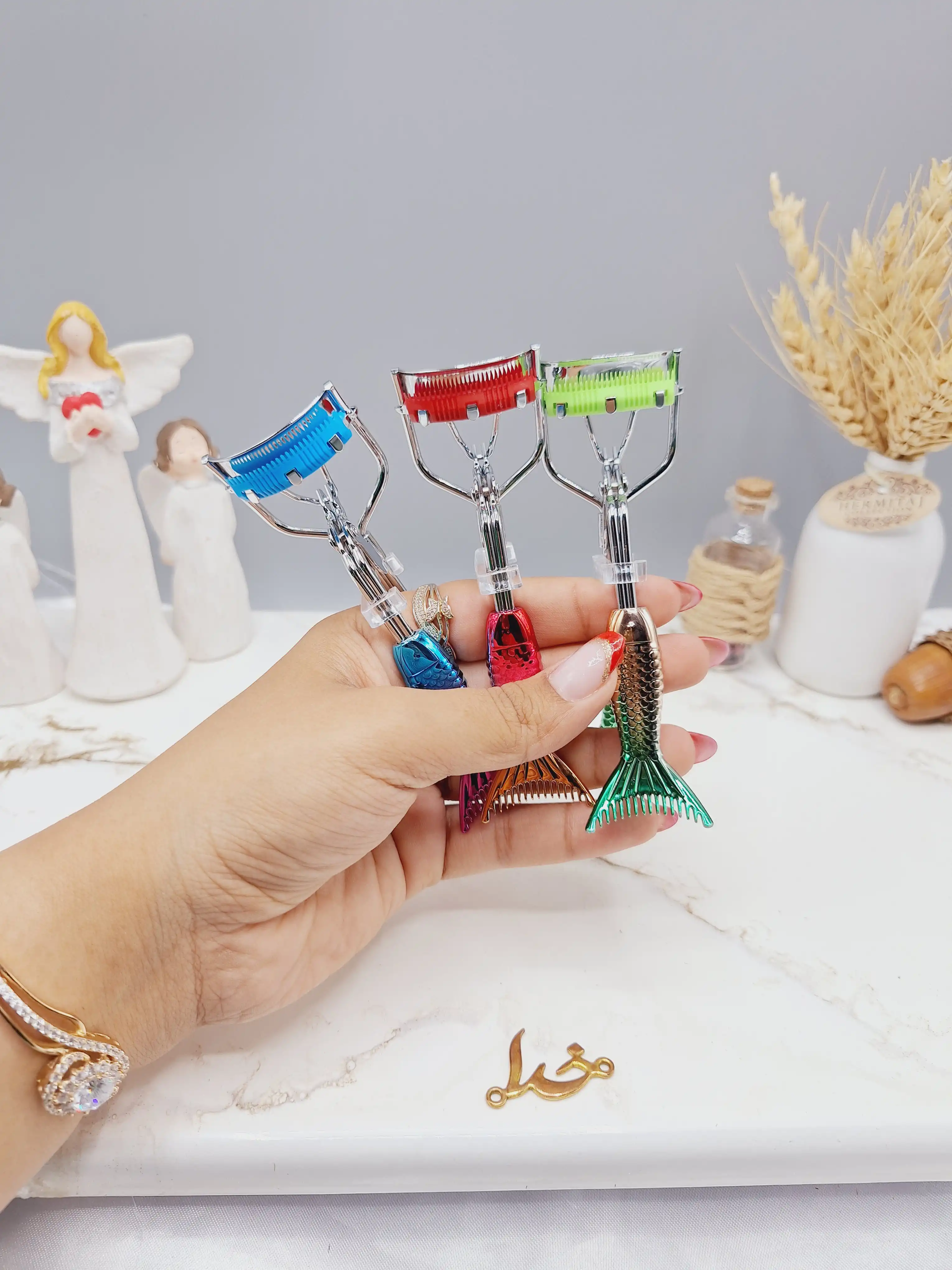 فرمژه طرح دم پری دریایی شانه دار