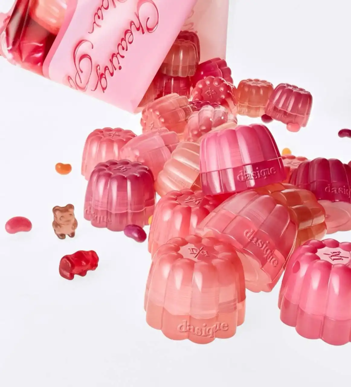 رژ لب کاسه ای نرم طرح ژله ای ROMANTIC RAIN کد 2720رژ لب کاسه ای نرم طرح ژله ای ROMANTIC RAIN کد 2720
